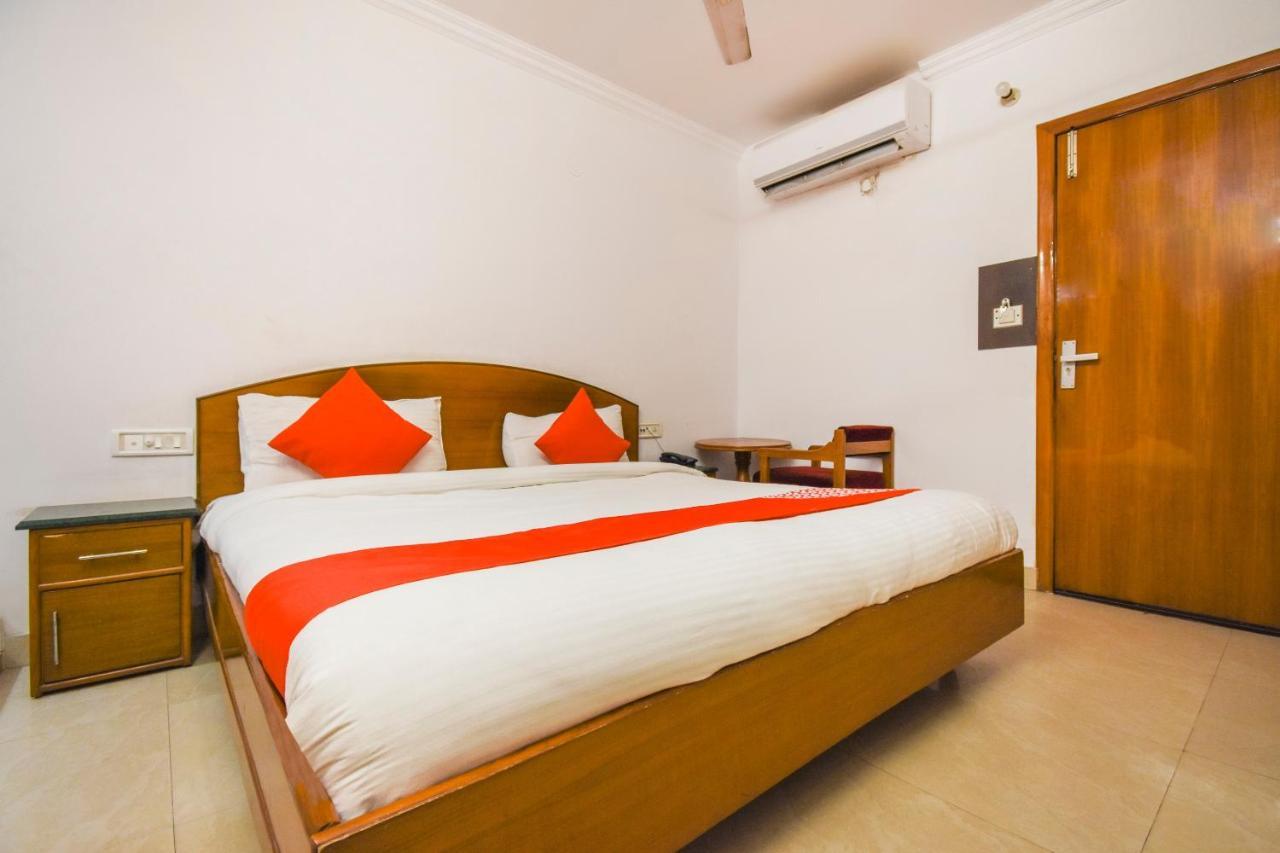 โอโย 71780 วี อินเตอร์เนชั่นแนล Hotel อัมริตสา ภายนอก รูปภาพ